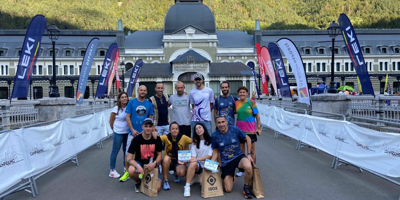 Varios jumillanos corren y disfrutan en la alta montaña de Pirineos