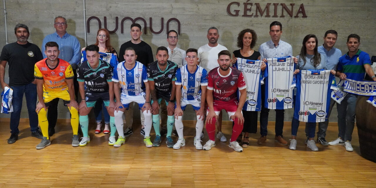 El Jumilla FS se pone sus mejores galas para iniciar la pretemporada estrenando equipaciones