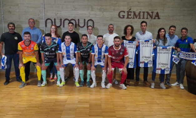 El Jumilla FS se pone sus mejores galas para iniciar la pretemporada estrenando equipaciones