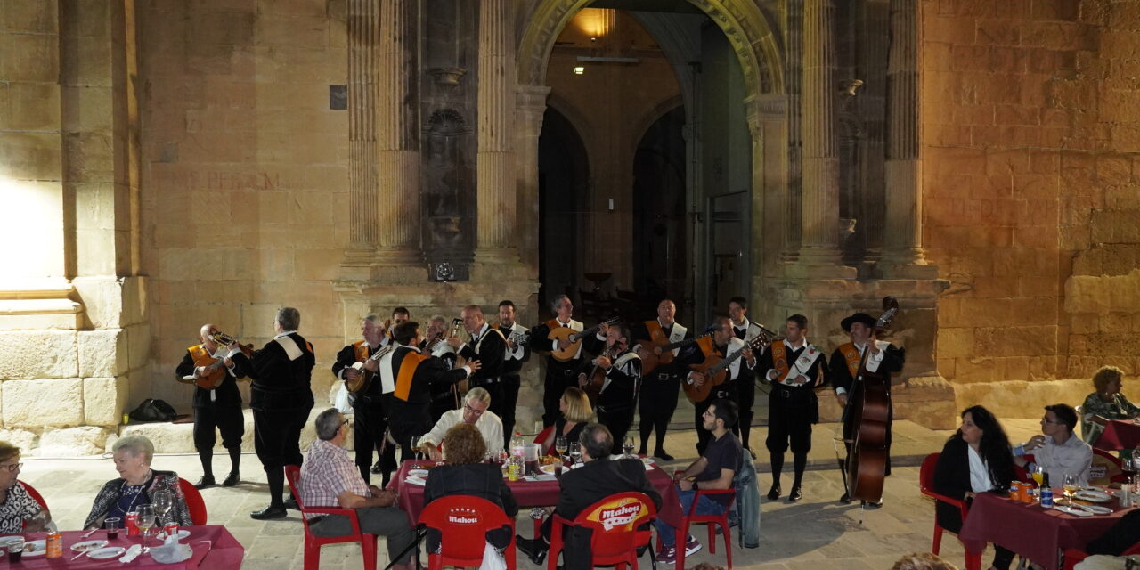 La cena solidaria de Santiago se consolida como fiesta benéfica para restaurar el órgano