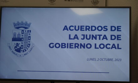 La Junta de Gobierno Local adjudica la concesión del quiosco en el polideportivo