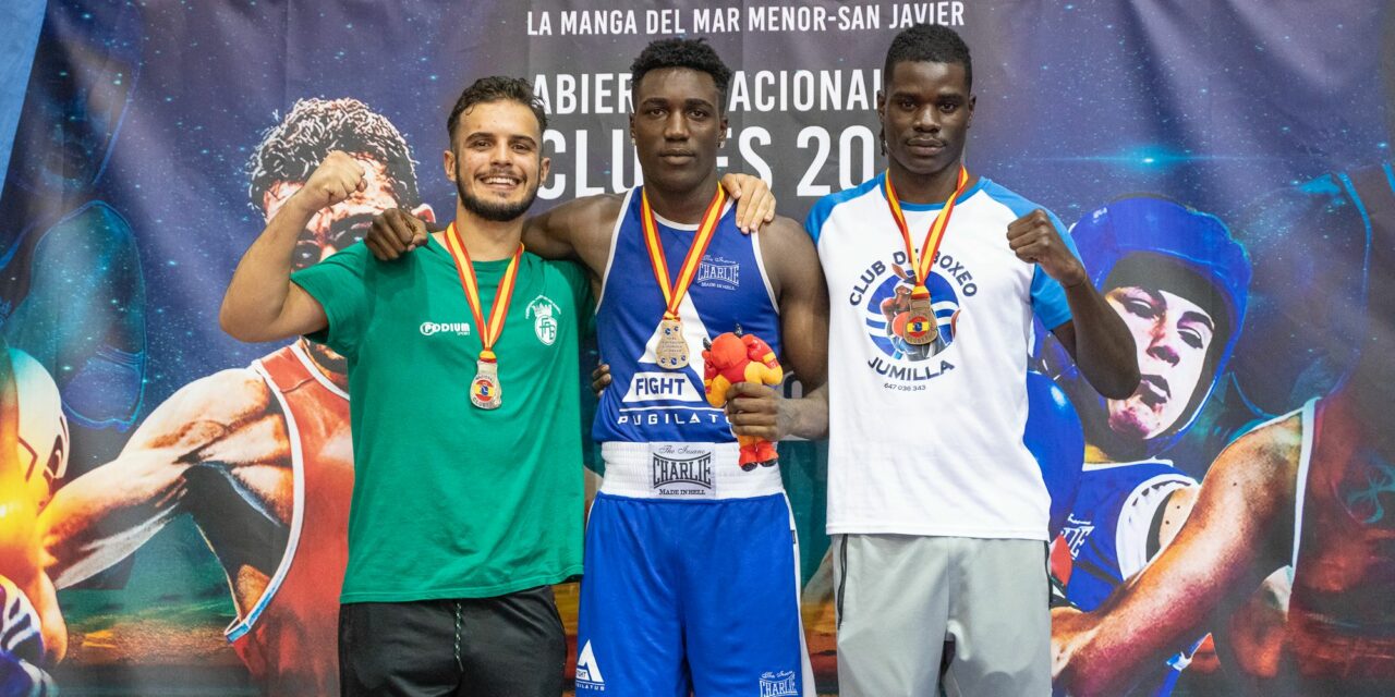 El púgil Delfino Gómez, medalla de bronce en los Campeonatos de España por Clubes