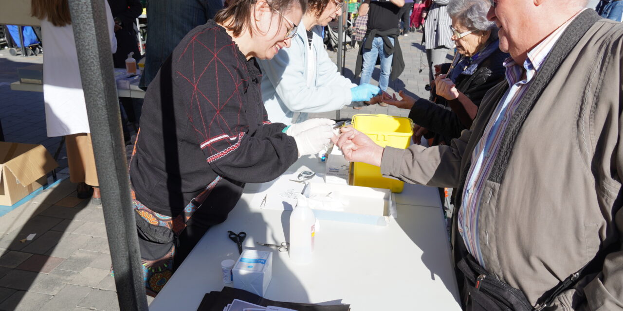 Más de 450 personas se realizan la prueba de la diabetes en la segunda jornada anual de prevención