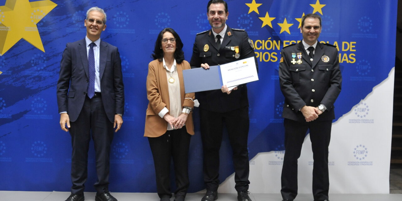 Pascual David Muñoz ha sido premiado a nivel nacional por el Programa Agente Tutor