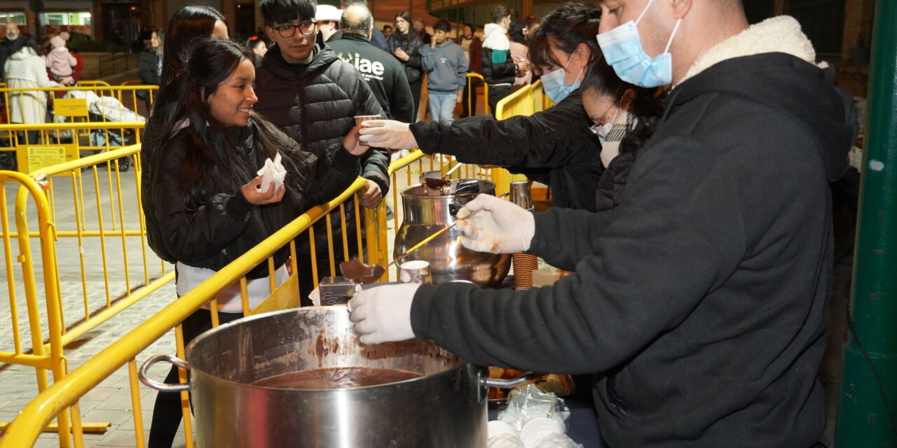 Se reparten cerca de 1.500 raciones de roscón la tarde-noche de Reyes