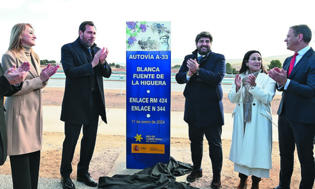 El último tramo de la A-33, autovía del Altiplano, ya está abierto al tráfico