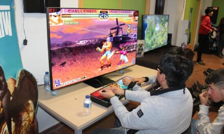 La Game Party de Navidad reúne a más de 150 jóvenes en el Espacio Joven La Plaza