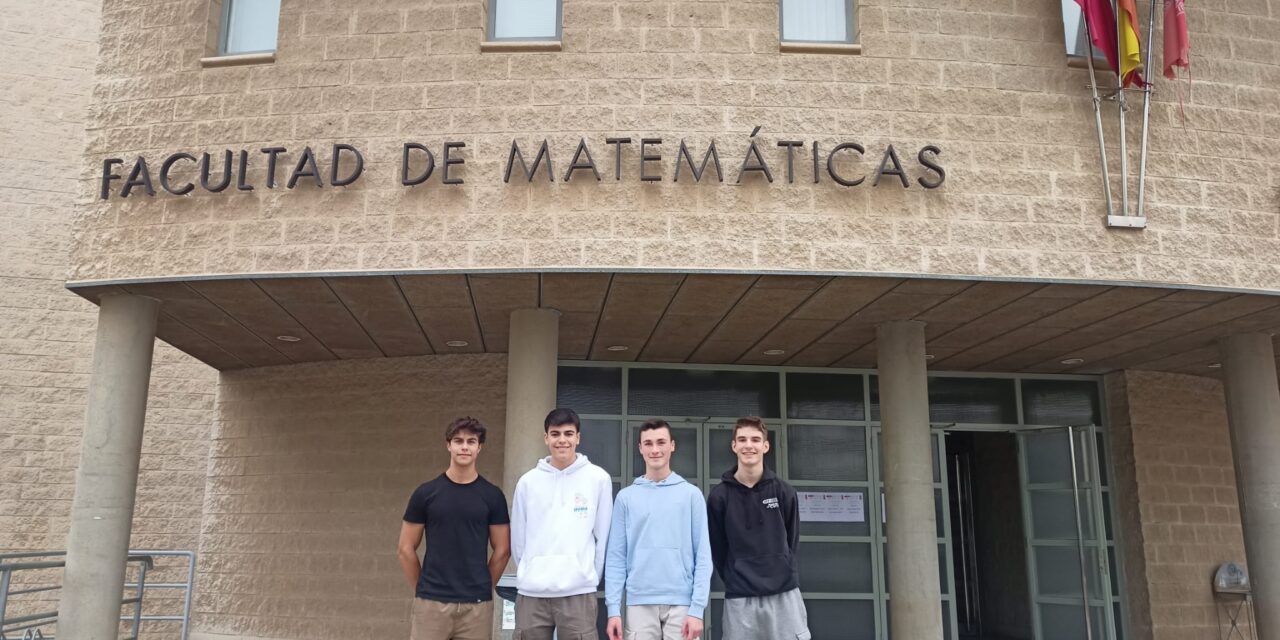 Alumnos del Arzobispo Lozano, en la Fase Local de la Olimpiada de Matemáticas Regional