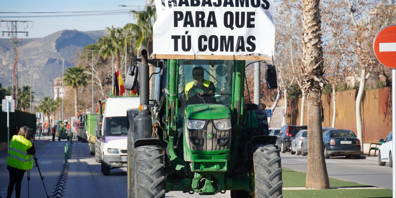 COAG, UPA y ASAJA, fletan autobuses desde Jumilla para asistir a la manifestación en Madrid el lunes