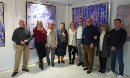 El Museo Etnográfico acoge una muestra solidaria de pintura del médico jumillano José Gil