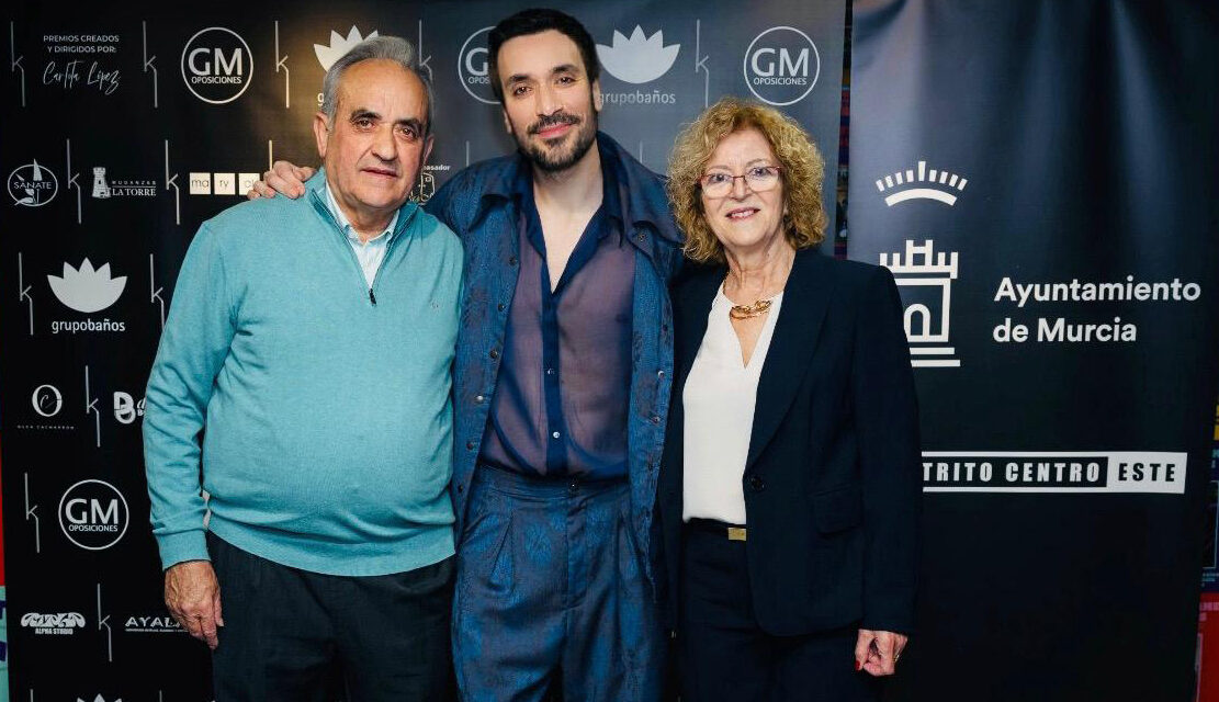 Emilio Serrano gana el premio Kairós de la danza en la categoría Coreógrafo Español