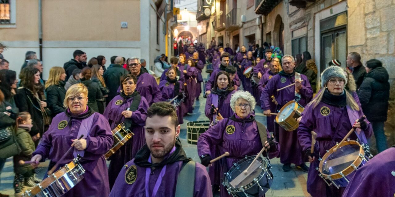 Un centenar de tambores jumillanos suenan en las Jornadas Nacionales de la Exaltación, en Andorra