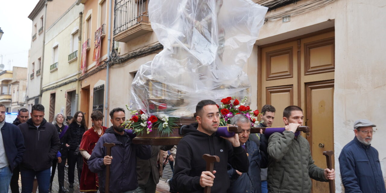 La amenaza de lluvia impidió que los niños pudieran acompañar al ‘Amarrao’ en el traslado a su sede