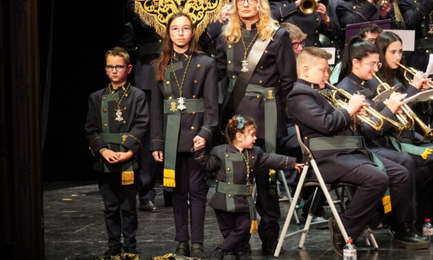 Cornetas y Tambores de Hellín y Yecla sonaron en el XIII Certamen de Jumilla