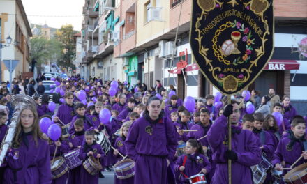 A pesar del frío, 400 niños y niñas ‘redoblaron contra el hambre’