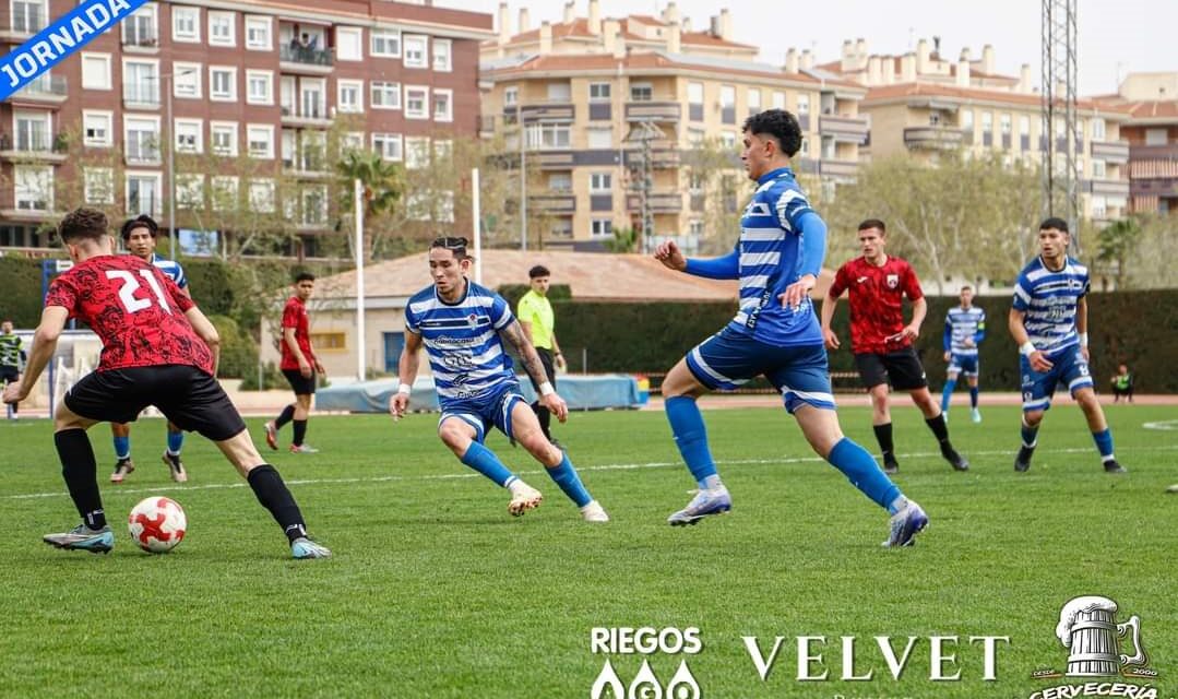 El Jumilla obligado a invertir la racha tras perder ante el CD Cotillas (0-1)