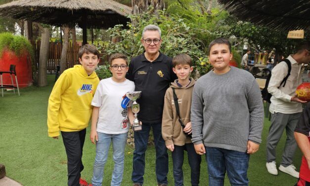 El colegio Santa Ana gana el Campeonato Regional de Ajedrez en Sub-12