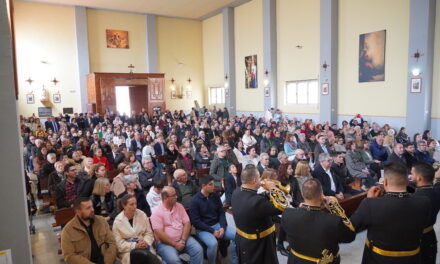 El Rollo pone el broche final a la Semana Santa con un concierto en la iglesia de San Juan