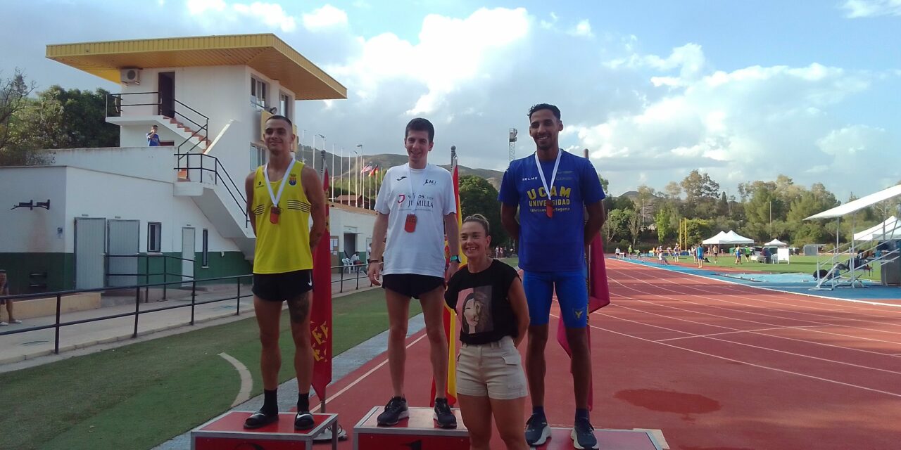 Mario Monreal se proclama campeón regional absoluto de los 1.500 m.l. en Lorca