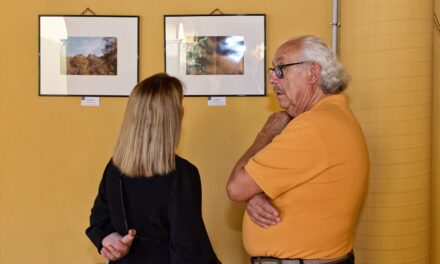 Restaurante Loreto acoge la muestra de fotos ‘De la cámara al procesado’