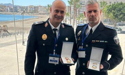 Tres Policías Locales reciben la Medalla al Mérito por sus actuaciones profesionales