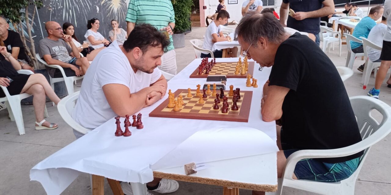 Alejandro Castellanos, del Coimbra, sale campeón del I Barba-Jedrez