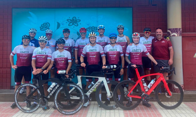El Club Triatlón realizó su salida veraniega Jumilla-Santa Pola