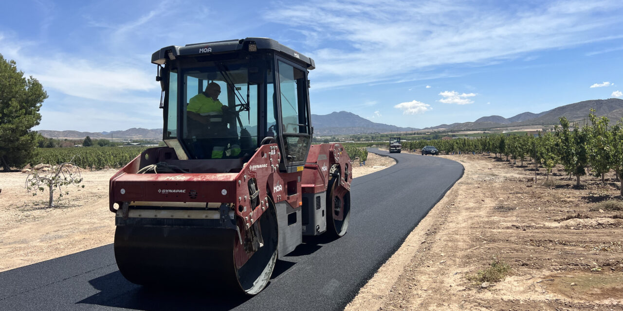 La inversión en arreglos de caminos rurales, supera ya los 900.000 euros en este año