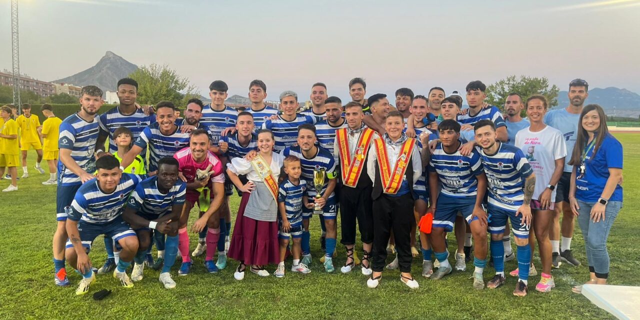 El Trofeo de la Vendimia de fútbol se queda en casa decidiéndose en los penaltis