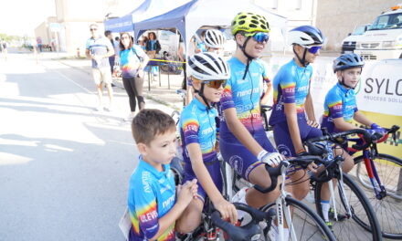 Los hermanos Sergio y Álvaro García, y Edu Morcillo, primeros en el Trofeo Escuelas de Ciclismo celebrado en Jumilla