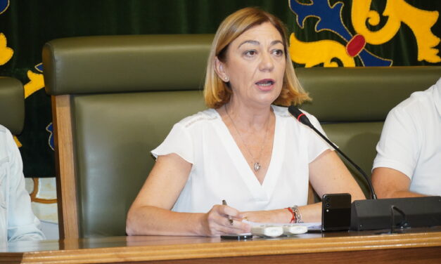 La alcaldesa Seve González no recibe la confianza de la corporación municipal