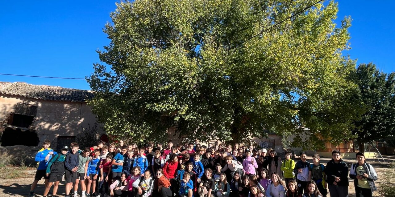 El IES Arzobispo Lozano ofrece una bienvenida en Santa Ana a sus alumnos de 1º de ESO