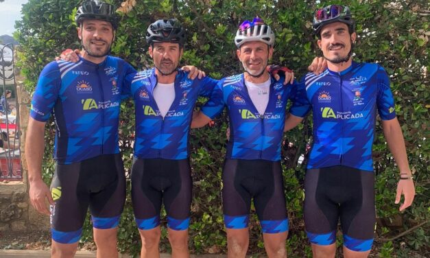 Cuatro bikers defienden el color azul jumillano en la BTT Elche de la Sierra Cañones del Segura