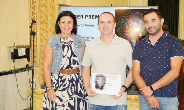 Juan Ignacio Tomás Cutillas gana el premio del VI Concurso de Fotografía Fuegos Artificiales Jumilla 2024