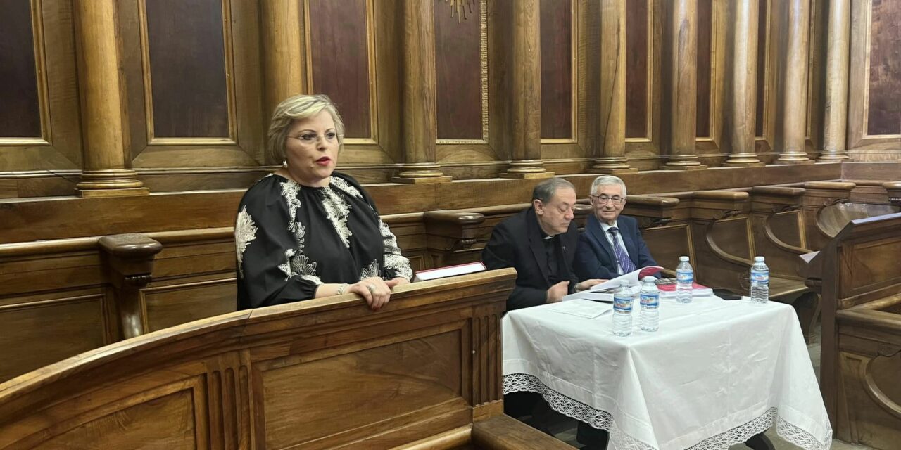 Ana María Poveda presenta ‘La sillería del coro de la Catedral de Toledo y la literatura medieval’