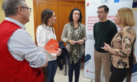 Aguas de Jumilla renueva el convenio con Cruz Roja destinado a acciones de inserción laboral