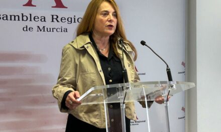 El PSOE regional exige que se solvente la falta de especialistas en el hospital de Yecla