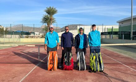 El Club de Tenis de Jumilla se impone al Villa de Fortuna, en una “reñida victoria”