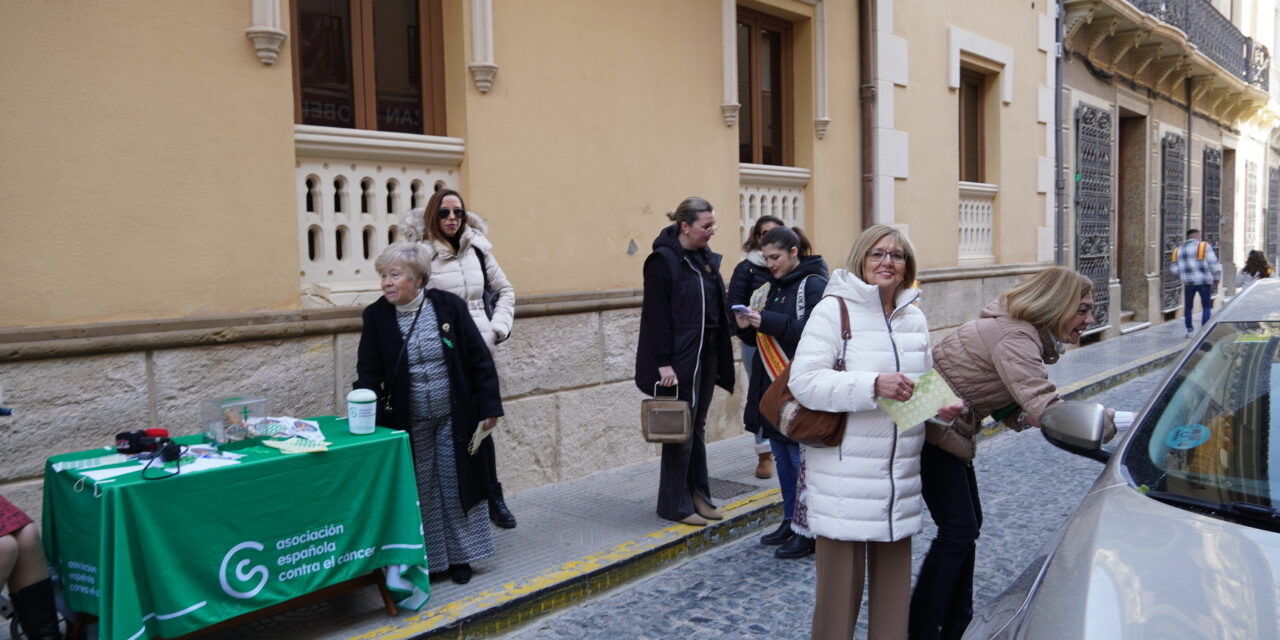 Jumilla dona en apenas cinco horas de cuestación, 15.000 euros que van a parar a la luchar contra el cáncer