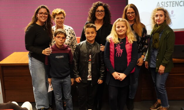 AFAD premia las redacciones de su concurso anual sobre la enfermedad de Alzheimer