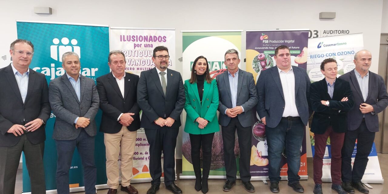 Agricultores de frutales ya pueden contratar el nuevo seguro que incluye granizo y helada