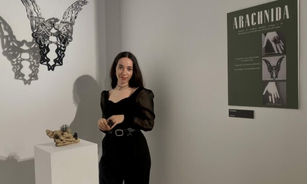Carmen Tomás recoge este jueves su mención especial de CreaMurcia por «Arachnida»