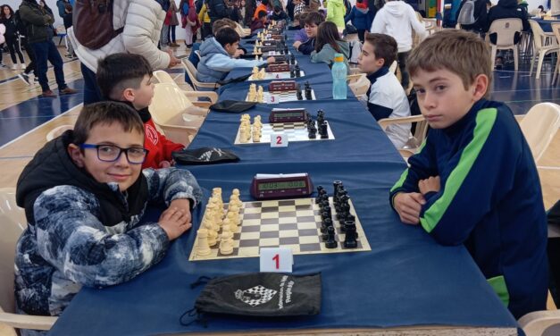 Comienzan el Regional de Ajedrez de Deporte Escolar y el Campeonato Individual Absoluto y Femenino