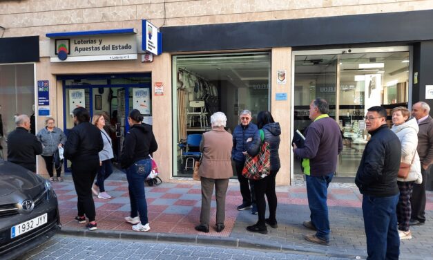 El sorteo de lotería del Niño deja en Jumilla 466.800 euros entre las tres administraciones