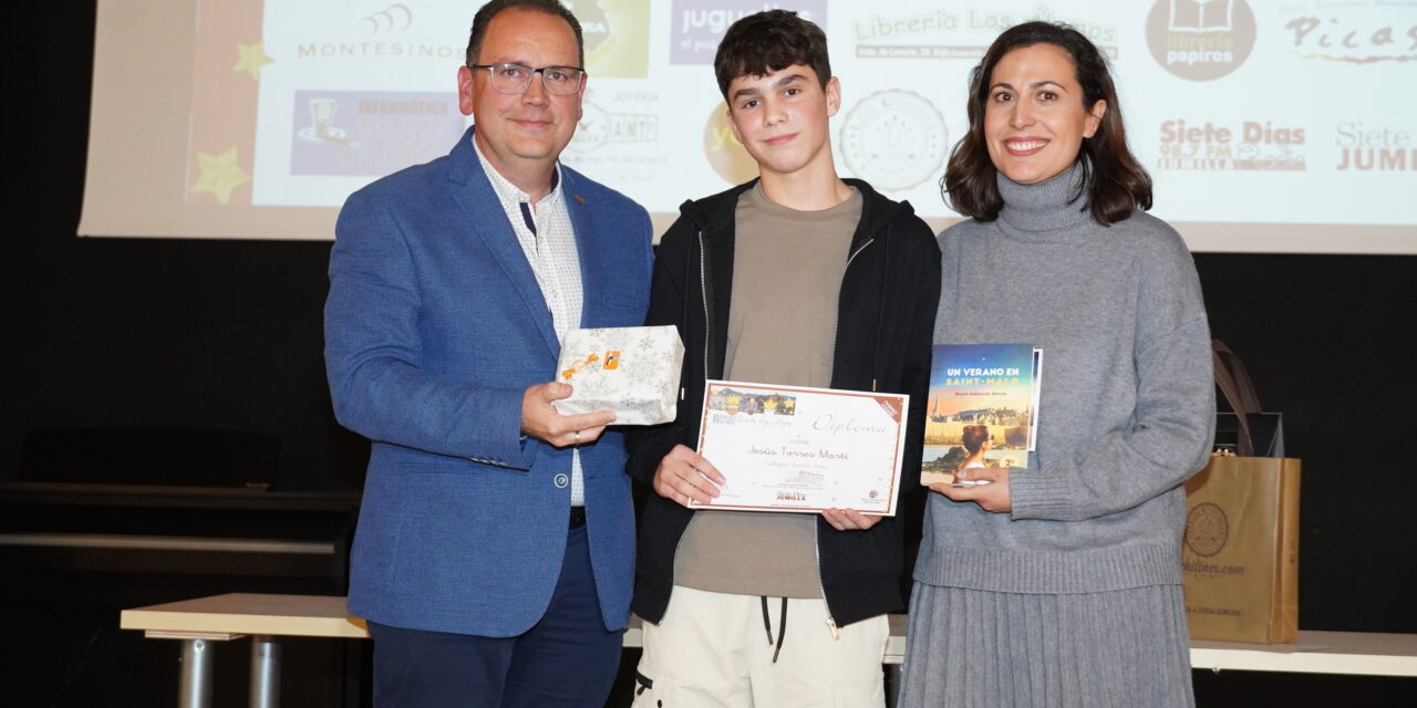 Queridos Reyes Magos … 1º Premio Juvenil. Colegio Santa Ana. Jesús Torres Martí.