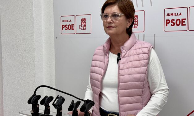 El PSOE critica los anuncios realizados por el consejero de Fomento en Jumilla