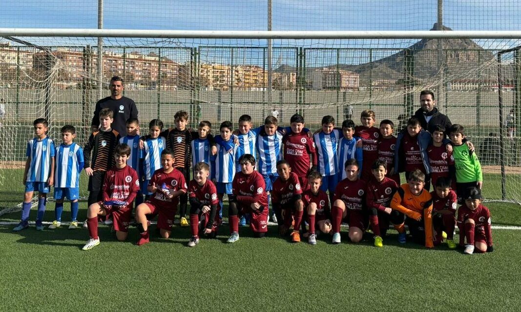 Máxima igualdad en el derbi local benjamín entre Escuela y Ciudad