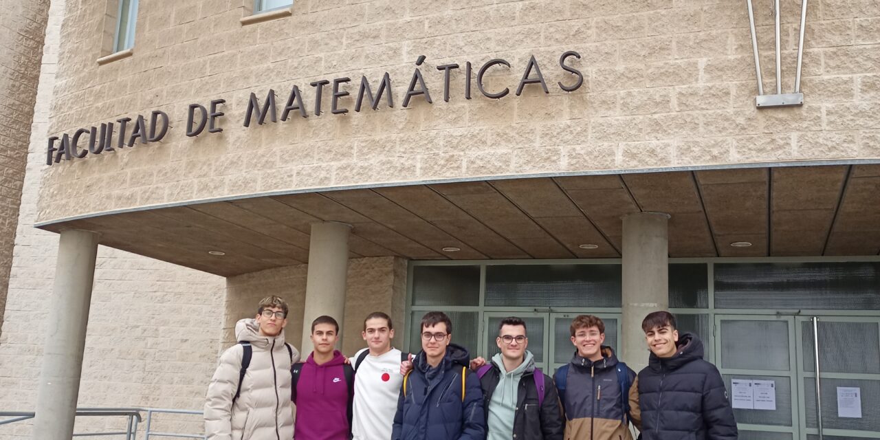 Siete alumnos del IES Arzobispo Lozano, en la fase regional de la Olimpiada Matemática