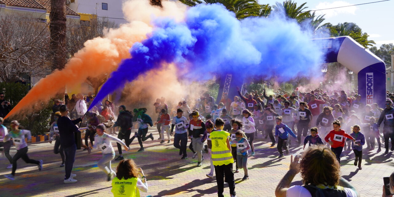 La Carrera de Colores de la FAMPA ha contado con 800 participantes