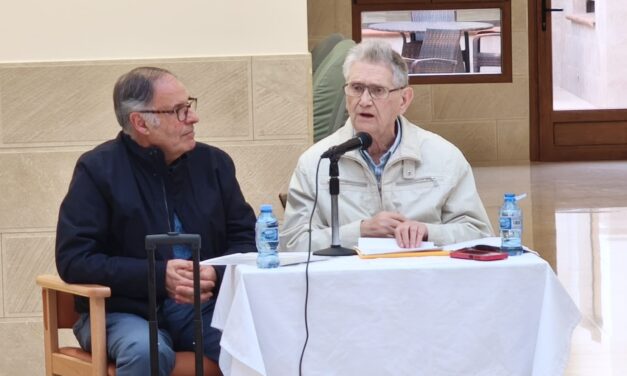 Manuel Gea ofrece un recital poético y una conferencia en la Residencia de La Asunción